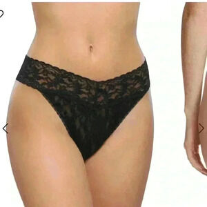 Hanky Panky - Signature Lace Original Rise Thong  Black  (NWT)